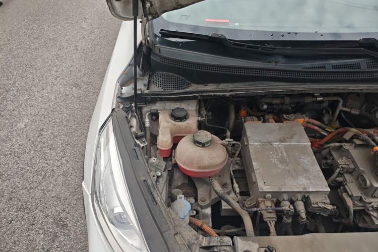 Used Geely Auto Emgrand GSe 2020 600 LingShang Edition Engine Bay Right