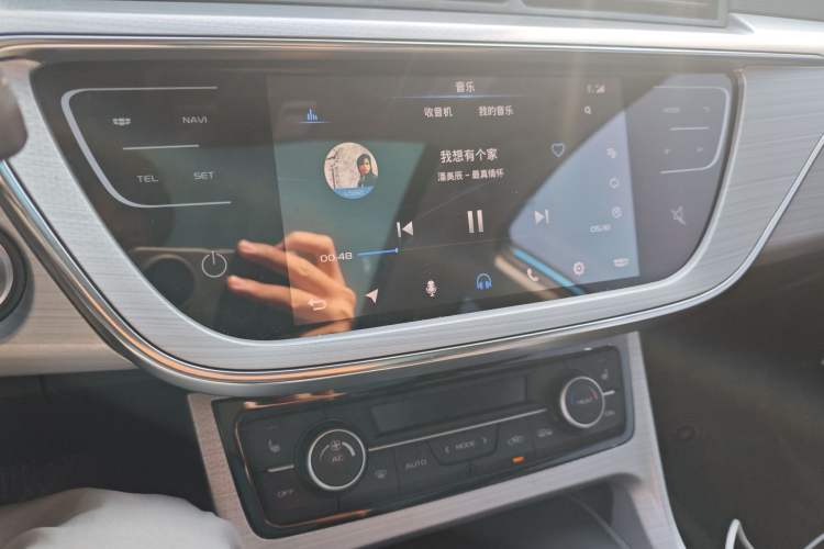 Used Geely Auto Emgrand GSe 2018 Zunshang Model Audio And AC Panel