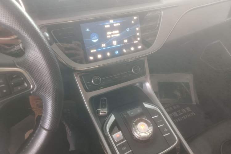 Used Geely Auto Emgrand GSe 2018 ZhenShang Model Audio And AC Panel