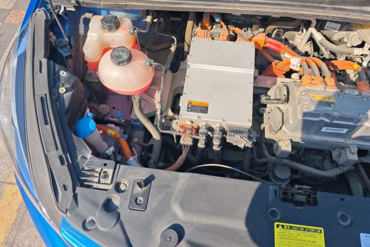 Used Geely Auto Emgrand GSe 2018 Zunshang Model Engine Bay Right