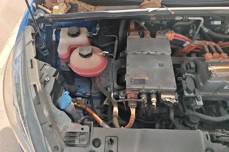 Used Geely Auto Emgrand GSe 2018 ZhenShang Model Engine Bay Right