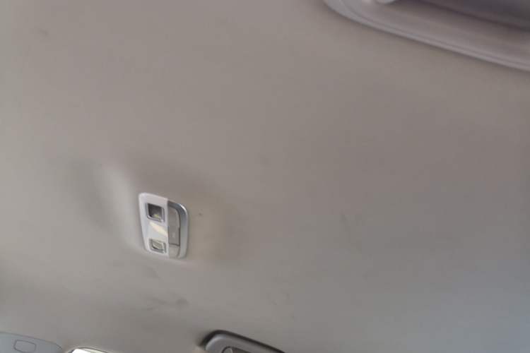 Used Geely Auto Emgrand GSe 2018 Style Model Headliner