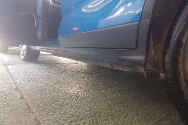 Used Geely Auto Emgrand GSe 2018 ZhenShang Model Left Side Sill