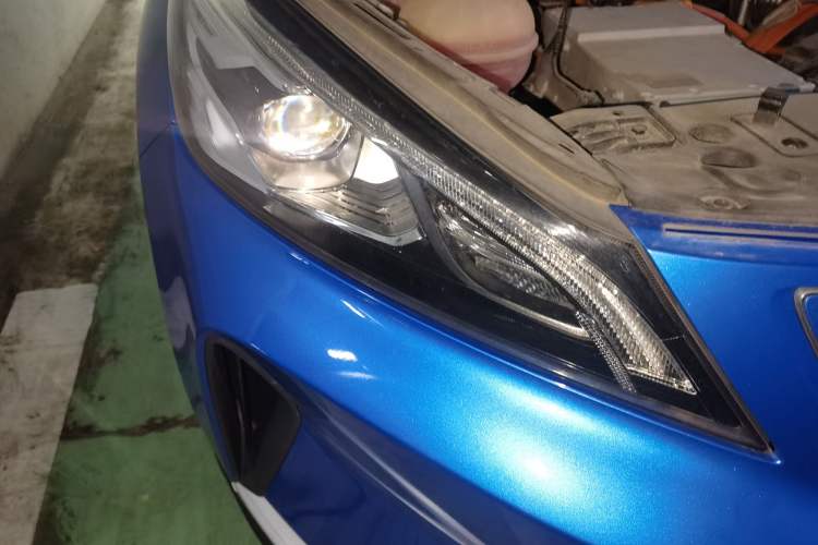 Used Geely Auto Emgrand GSe 2018 Zunshang Model Right Front Headlight