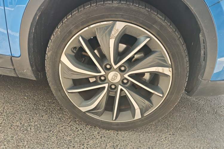 Used Geely Auto Emgrand GSe 2018 ZhenShang Model Right Front Wheel Hub