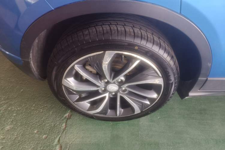 Used Geely Auto Emgrand GSe 2018 ZhenShang Model Right Rear Wheel Hub
