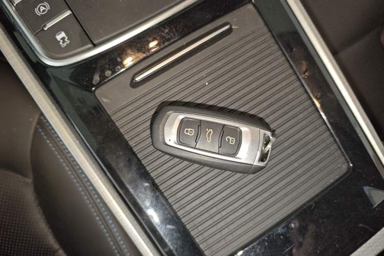 Used Geely Auto Emgrand GSe 2018 LingShang Model Vehicle Key