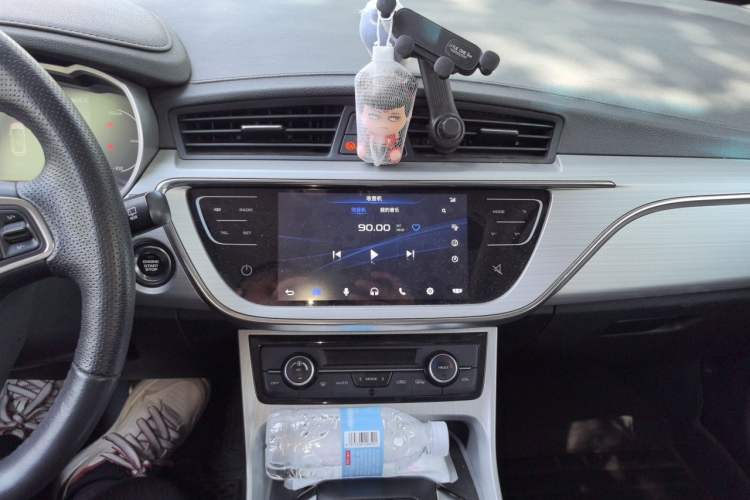 Used Geely Auto Emgrand GSe 2018 ZhenShang Model Audio And AC Panel