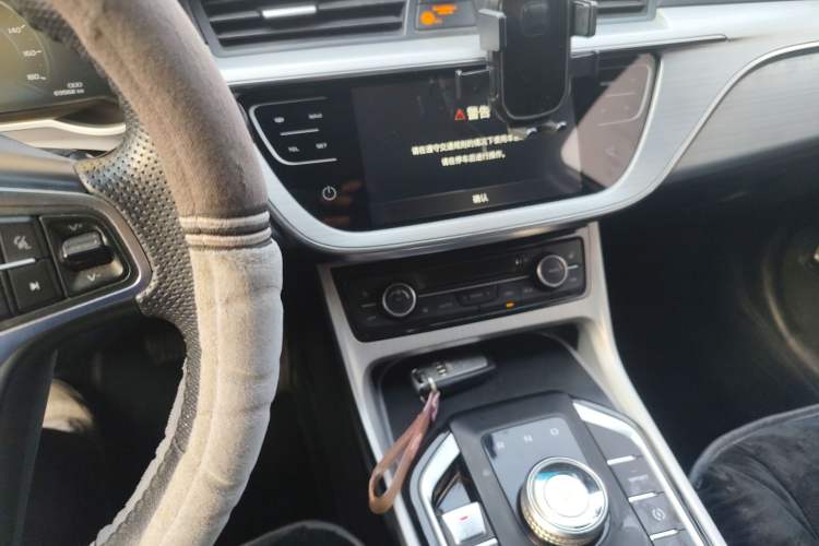 Used Geely Auto Emgrand GSe 2018 Zunshang Model Audio And AC Panel