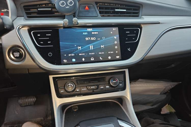 Used Geely Auto Emgrand GSe 2018 ZhenShang Model Audio And AC Panel