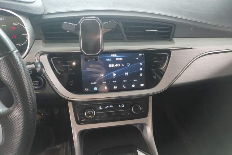 Used Geely Auto Emgrand GSe 2018 ZhenShang Model Audio And AC Panel