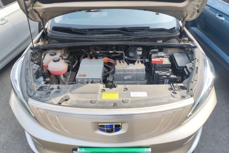 Used Geely Auto Emgrand GSe 2018 Zunshang Model Engine Bay