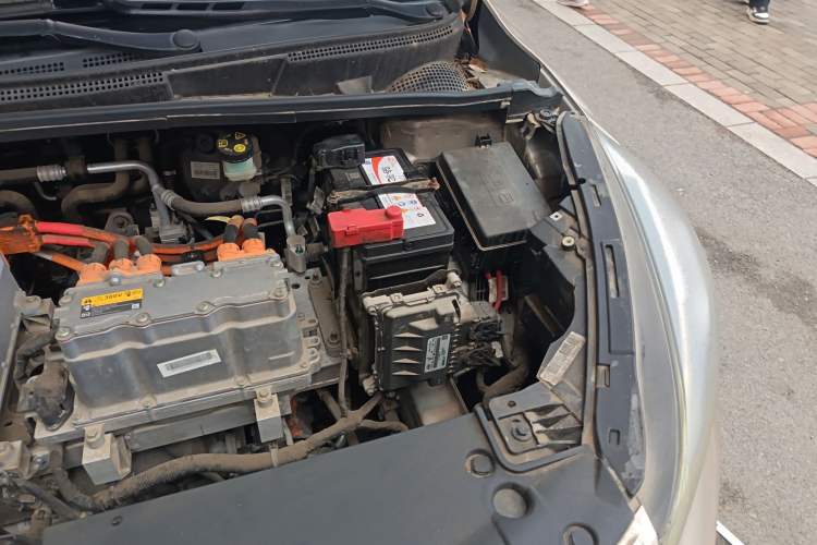 Used Geely Auto Emgrand GSe 2018 ZhenShang Model Engine Bay Left