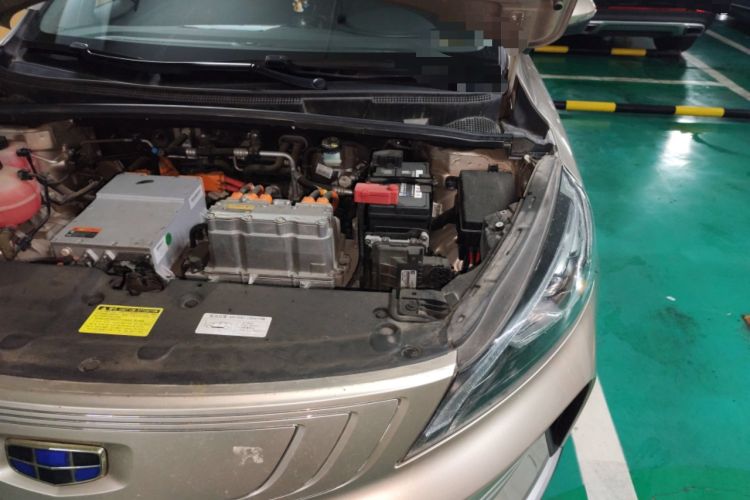 Used Geely Auto Emgrand GSe 2018 Zunshang Model Engine Bay Left