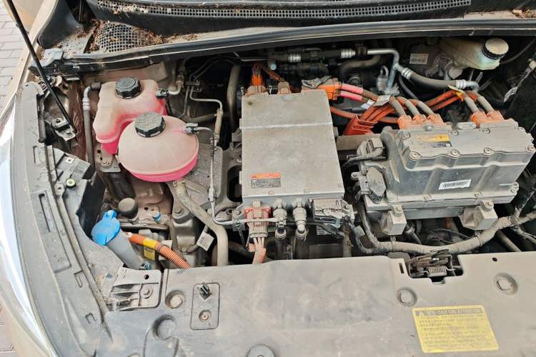 Used Geely Auto Emgrand GSe 2018 Zunshang Model Engine Bay Right