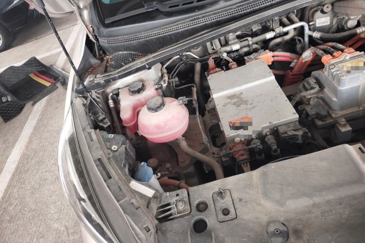 Used Geely Auto Emgrand GSe 2018 ZhenShang Model Engine Bay Right
