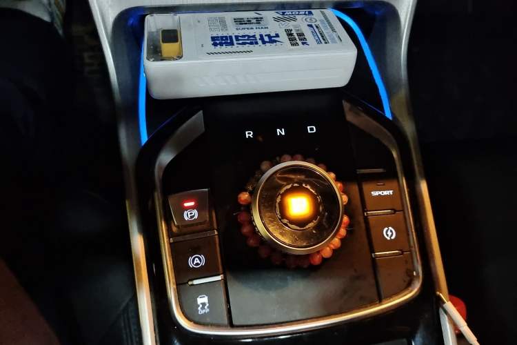 Used Geely Auto Emgrand GSe 2018 Zunshang Model Gear Lever