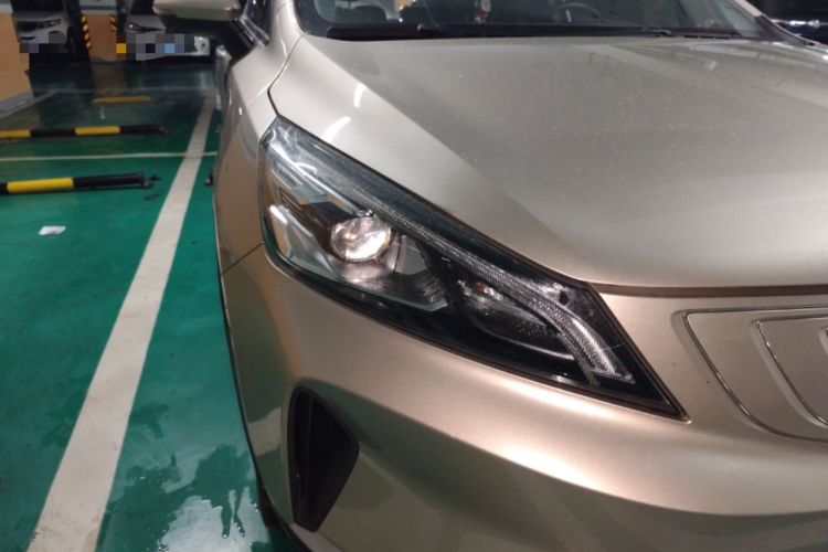 Used Geely Auto Emgrand GSe 2018 Zunshang Model Right Front Headlight