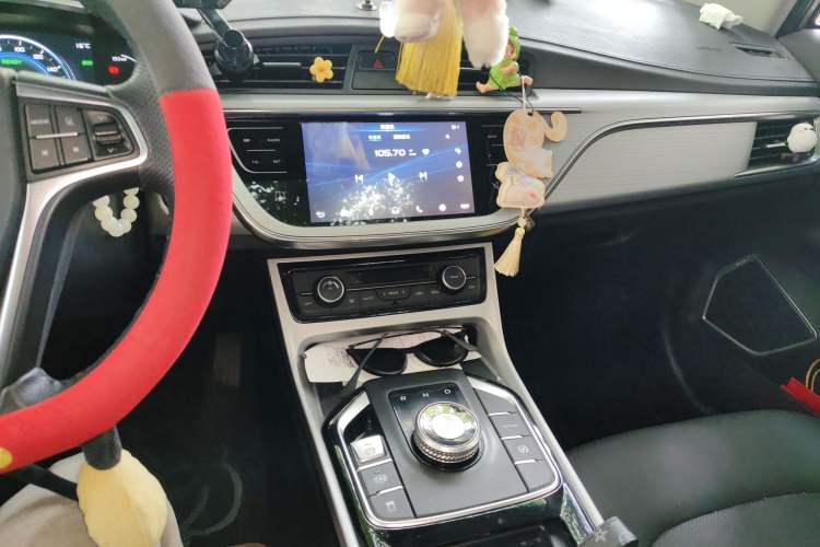 Used Geely Auto Emgrand GSe 2018 ZhenShang Model Audio And AC Panel