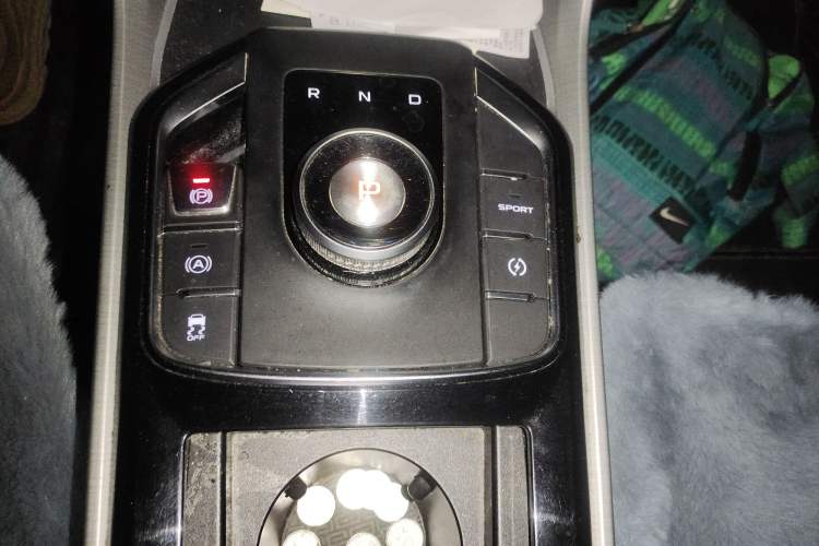 Used Geely Auto Emgrand GSe 2018 ZhenShang Model Gear Lever