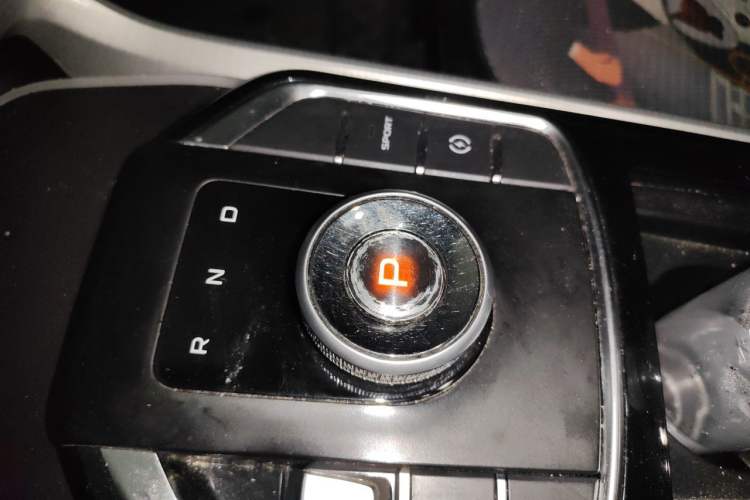 Used Geely Auto Emgrand GSe 2018 ZhenShang Model Gear Lever