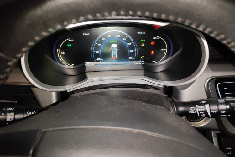 Used Geely Auto Emgrand GSe 2018 ZhenShang Model Instrument Cluster