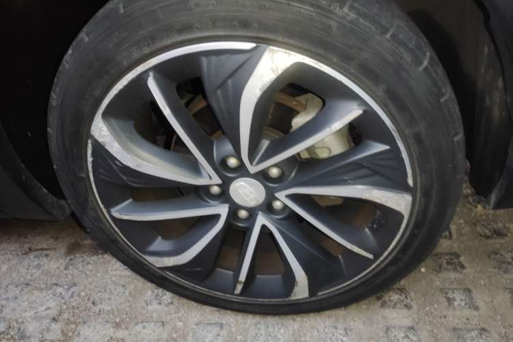 Used Geely Auto Emgrand GSe 2018 ZhenShang Model Right Front Wheel Hub