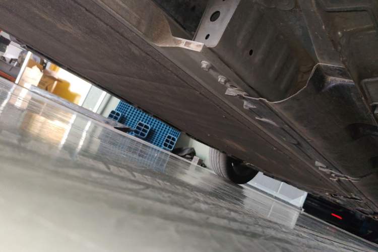 Used Geely Auto Emgrand GSe 2018 ZhenShang Model Chassis Rear Right