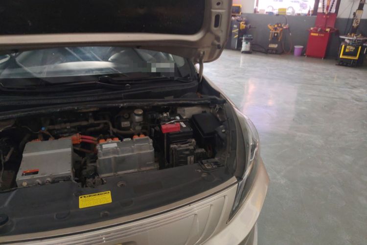 Used Geely Auto Emgrand GSe 2018 ZhenShang Model Engine Bay Left