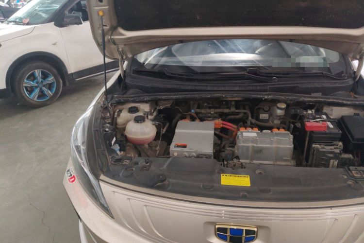 Used Geely Auto Emgrand GSe 2018 ZhenShang Model Engine Bay Right