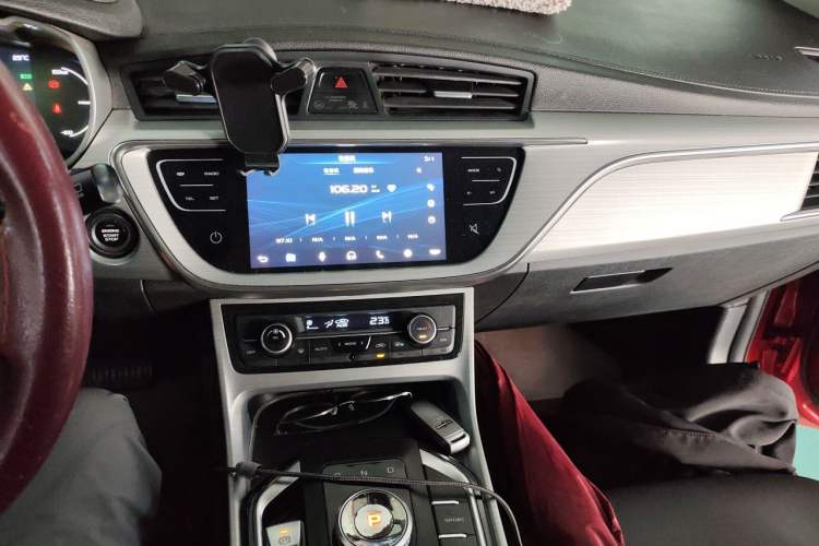 Used Geely Auto Emgrand GSe 2018 ZhenShang Model Audio And AC Panel