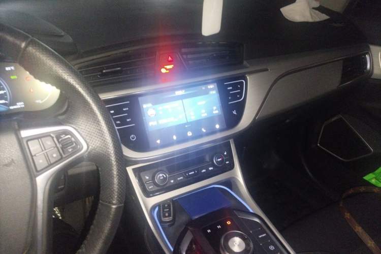 Used Geely Auto Emgrand GSe 2018 Zunshang Model Audio And AC Panel