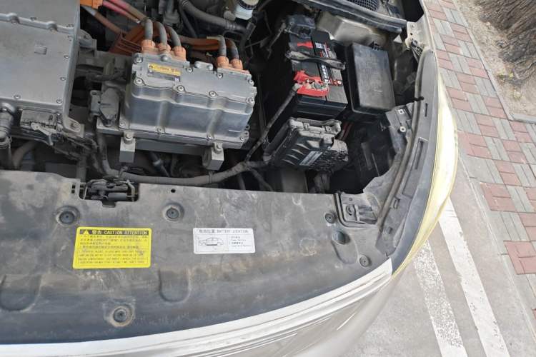 Used Geely Auto Emgrand GSe 2018 Zunshang Model Engine Bay Left