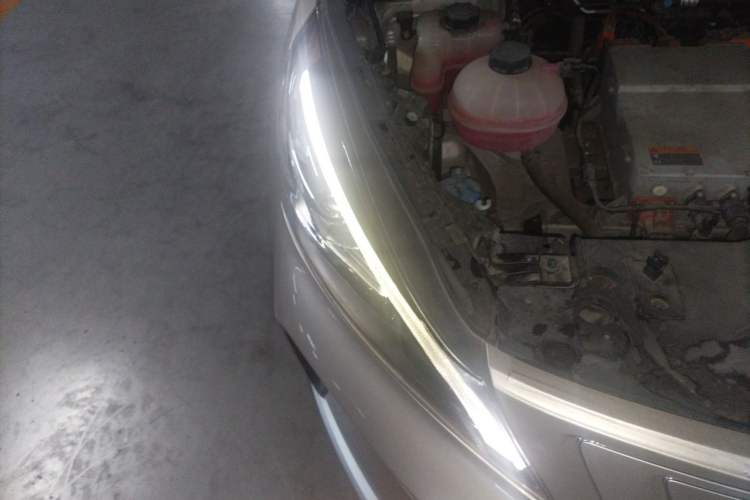 Used Geely Auto Emgrand GSe 2018 Zunshang Model Right Front Headlight