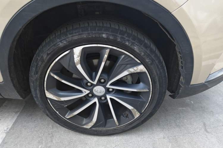 Used Geely Auto Emgrand GSe 2018 Zunshang Model Right Front Wheel Hub