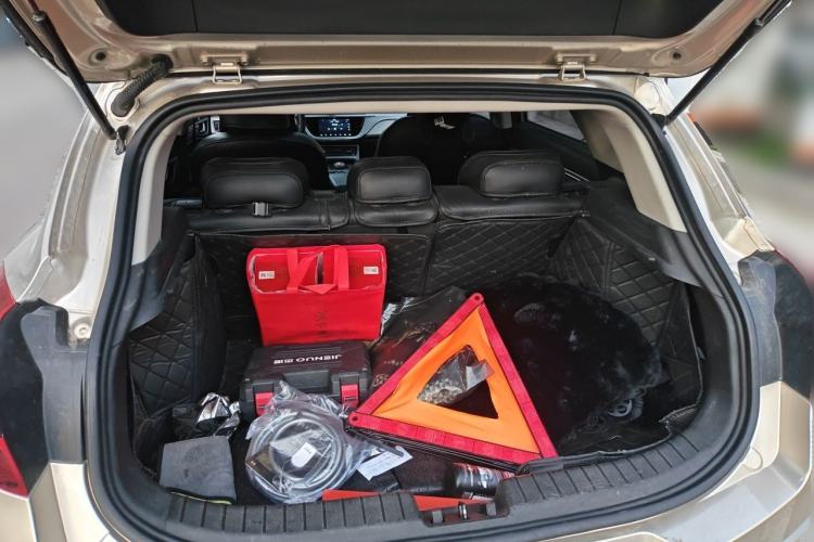 Used Geely Auto Emgrand GSe 2018 Zunshang Model Trunk