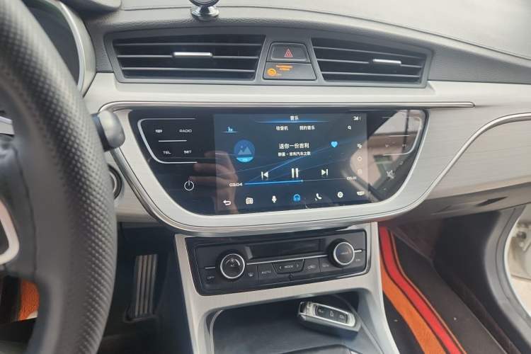 Used Geely Auto Emgrand GSe 2018 ZhenShang Model Audio And AC Panel