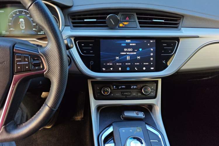 Used Geely Auto Emgrand GSe 2018 Zunshang Model Audio And AC Panel