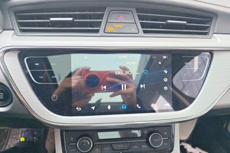 Used Geely Auto Emgrand GSe 2018 Zunshang Model Audio And AC Panel