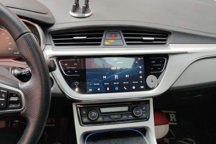 Used Geely Auto Emgrand GSe 2018 Zunshang Model Audio And AC Panel