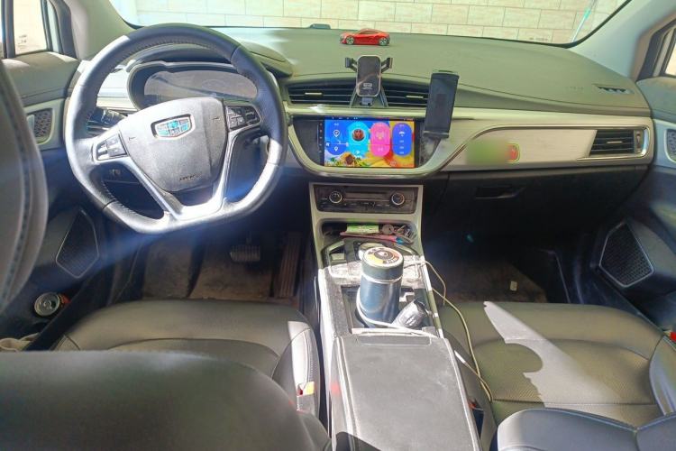 Used Geely Auto Emgrand GSe 2018 ZhenShang Model Center Console