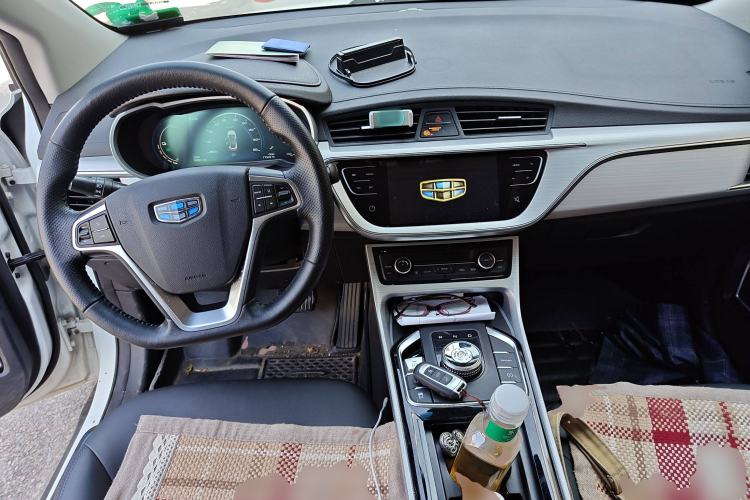 Used Geely Auto Emgrand GSe 2018 ZhenShang Model Center Console