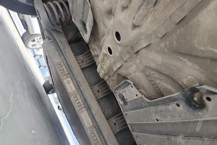 Used Geely Auto Emgrand GSe 2018 ZhenShang Model Chassis Rear