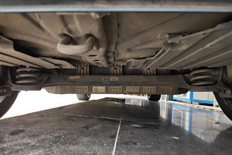 Used Geely Auto Emgrand GSe 2018 Zunshang Model Chassis Rear