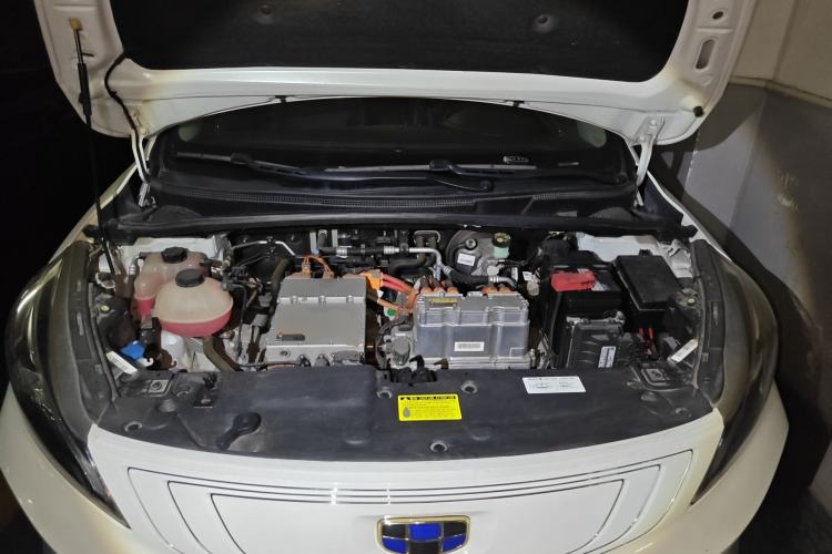 Used Geely Auto Emgrand GSe 2018 ZhenShang Model Engine Bay