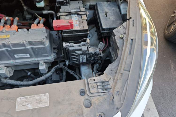 Used Geely Auto Emgrand GSe 2018 Zunshang Model Engine Bay Left