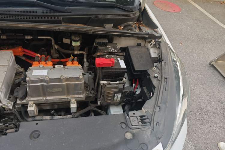 Used Geely Auto Emgrand GSe 2018 ZhenShang Model Engine Bay Left