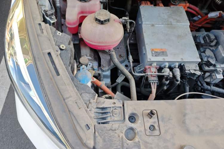 Used Geely Auto Emgrand GSe 2018 Zunshang Model Engine Bay Right