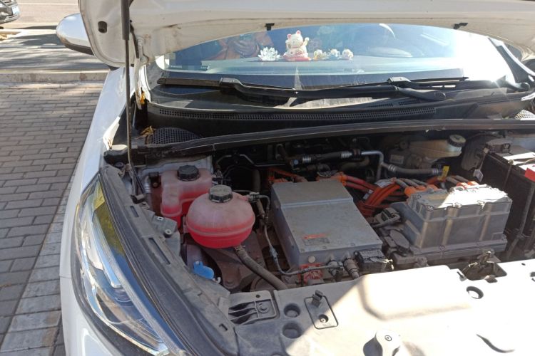 Used Geely Auto Emgrand GSe 2018 Zunshang Model Engine Bay Right
