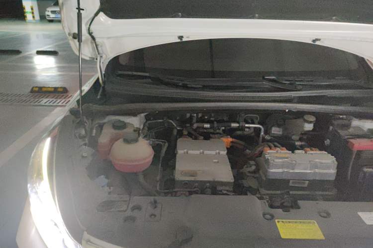 Used Geely Auto Emgrand GSe 2018 ZhenShang Model Engine Bay Right
